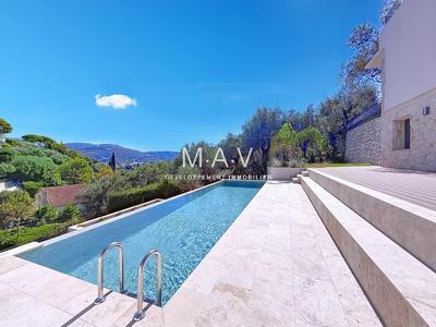 Villa - 190 m² - 6 pièces