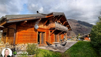 Maison - 219 m² - 6 pièces