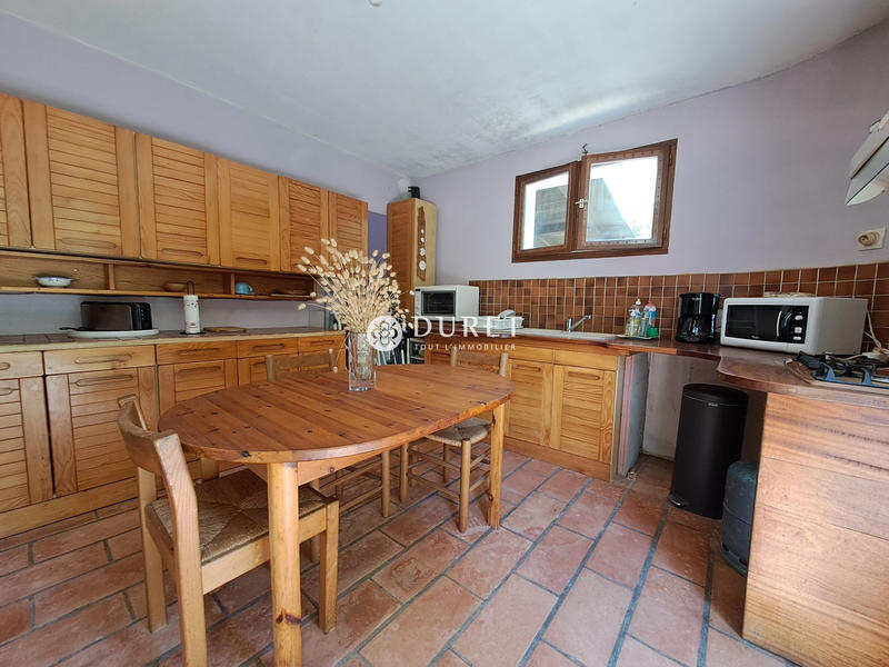 Maison contemporaine - 205 m² - 6 pièces