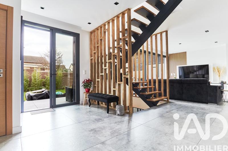 Maison - 160 m² - 6 pièces