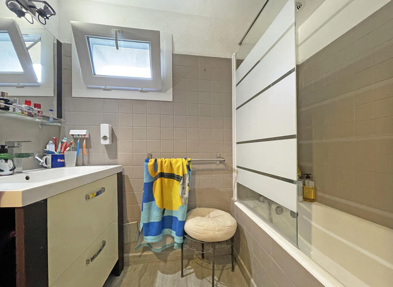 Maison - 167 m² - 6 pièces