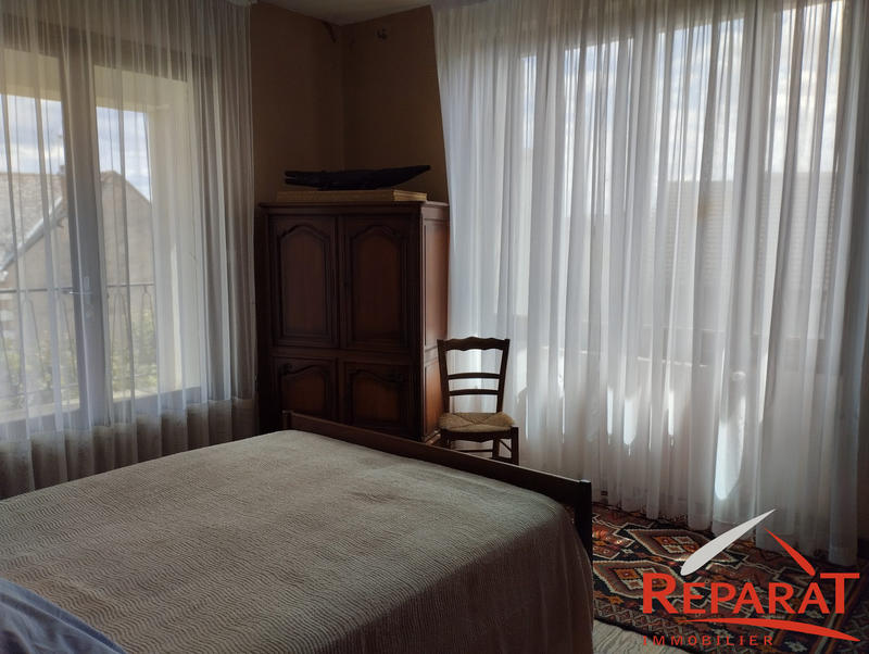 Maison - 178 m² - 7 pièces