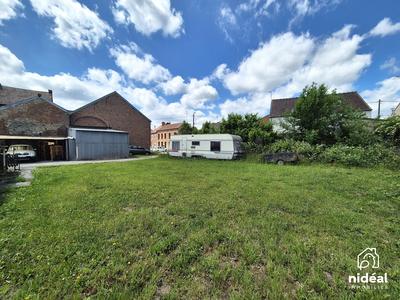 Maison - 100 m² - 1 pièce