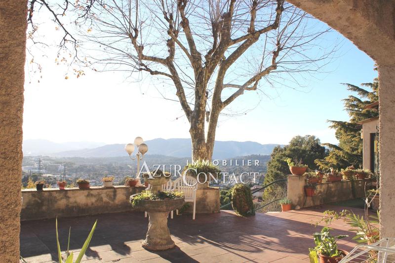 Villa - 340 m² - 8 pièces