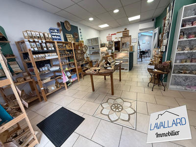 Local commercial - 60 m² - 1 pièce