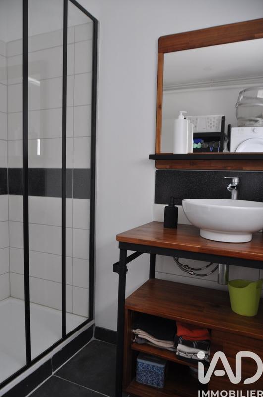 Maison - 209 m² - 7 pièces