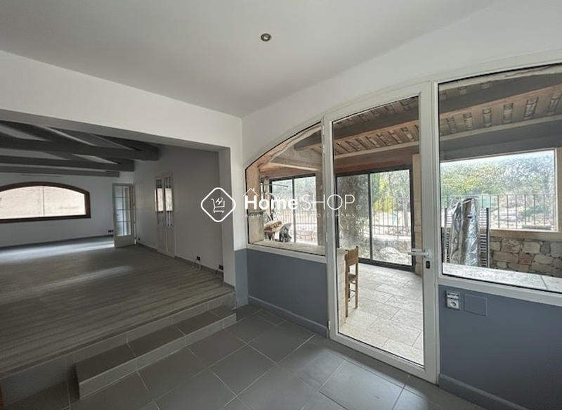 Villa - 160 m² - 6 pièces