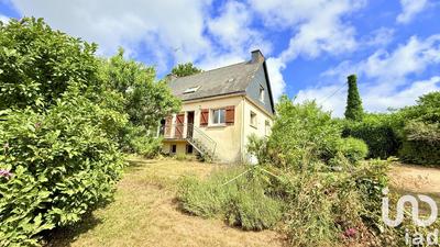 Maison - 122 m² - 6 pièces