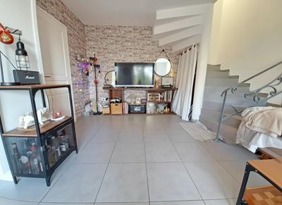 Maison - 82 m² - 4 pièces