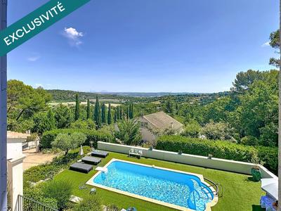 Villa - 146 m² - 6 pièces