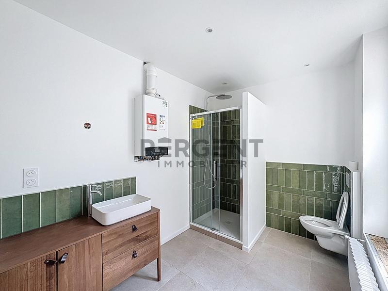 Appartement - 80 m² - 5 pièces