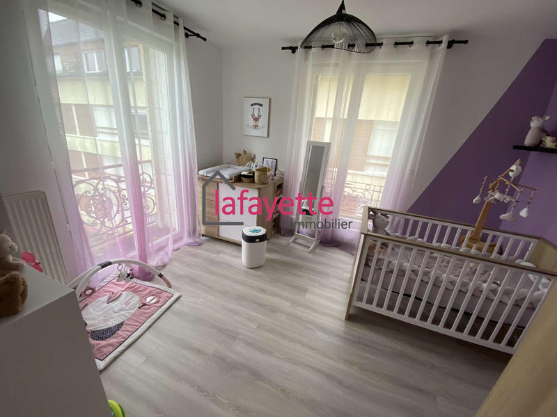 Appartement - 84 m² - 4 pièces