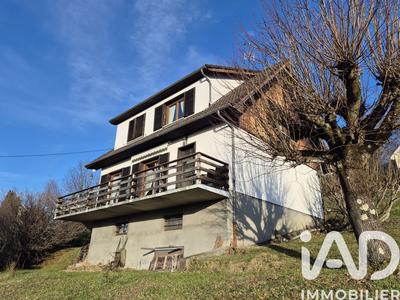 Maison - 180 m² - 5 pièces