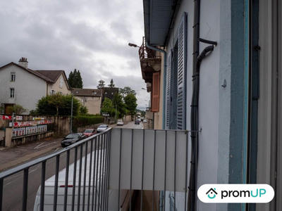 Appartement - 90 m² - 4 pièces