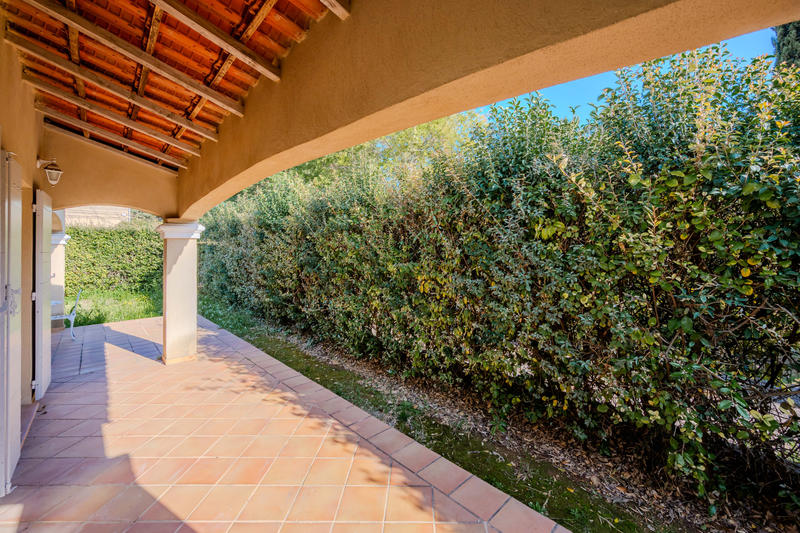 Local commercial - 163 m²