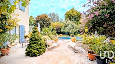 Maison - 160 m² - 5 pièces