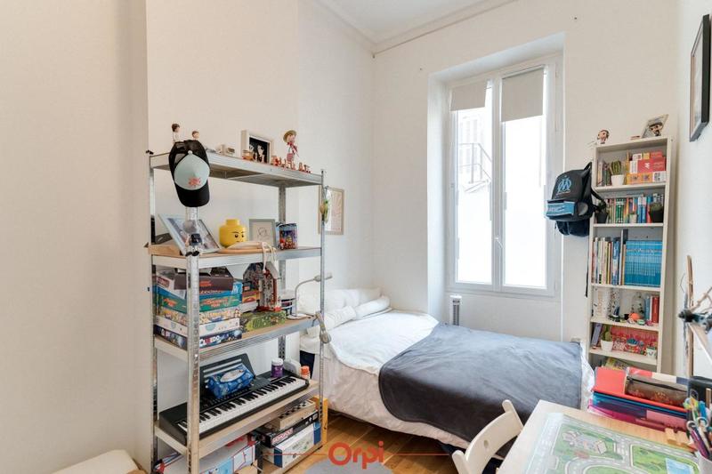 Appartement - 97 m² - 5 pièces
