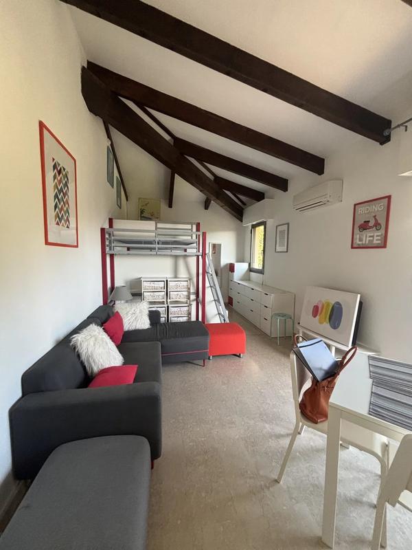 Studio - 28 m² - 1 pièce