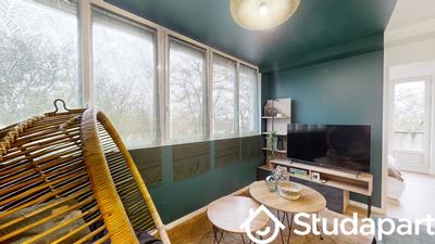 Chambre - 9 m² - 1 pièce