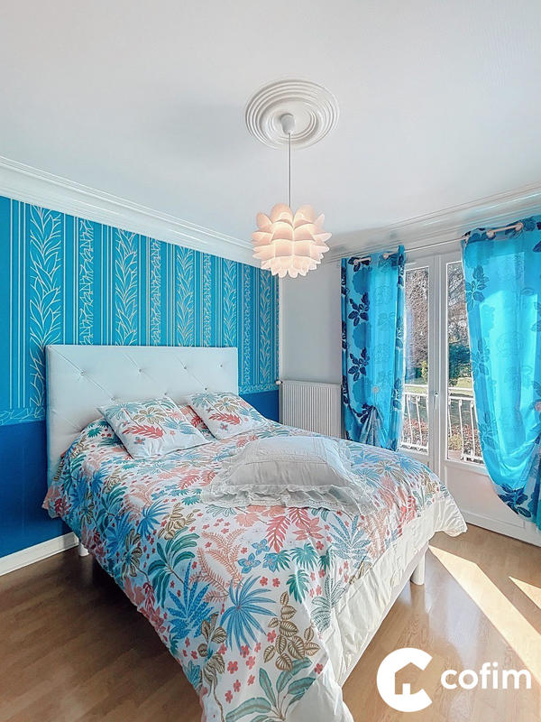 Maison - 132 m² - 7 pièces