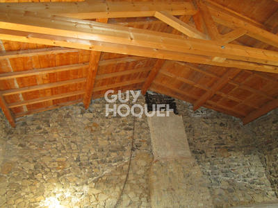 Maison - 90 m² - 3 pièces