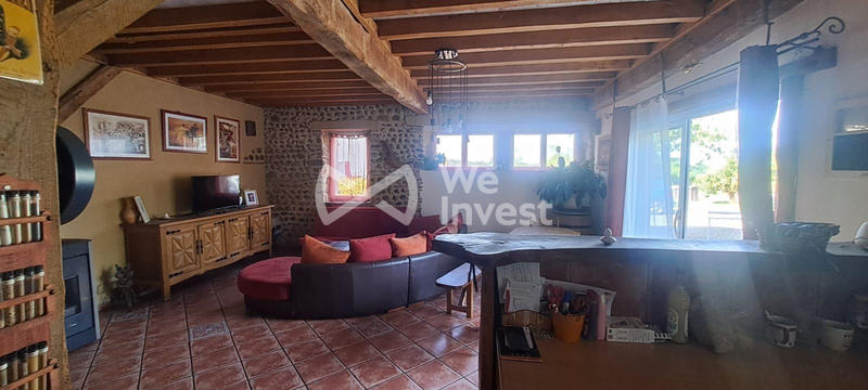 Maison - 246 m² - 12 pièces