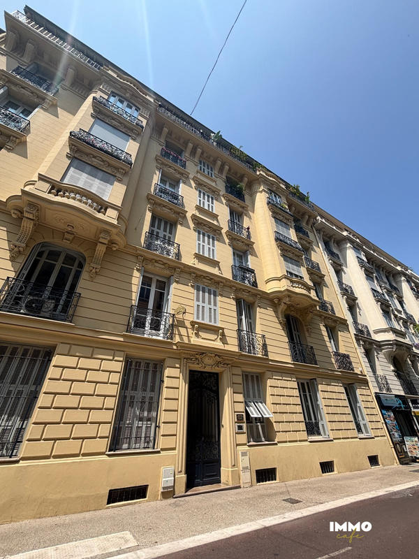 Appartement - 115 m² - 3 pièces