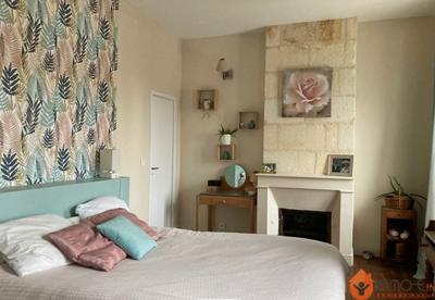 Maison - 180 m² - 7 pièces