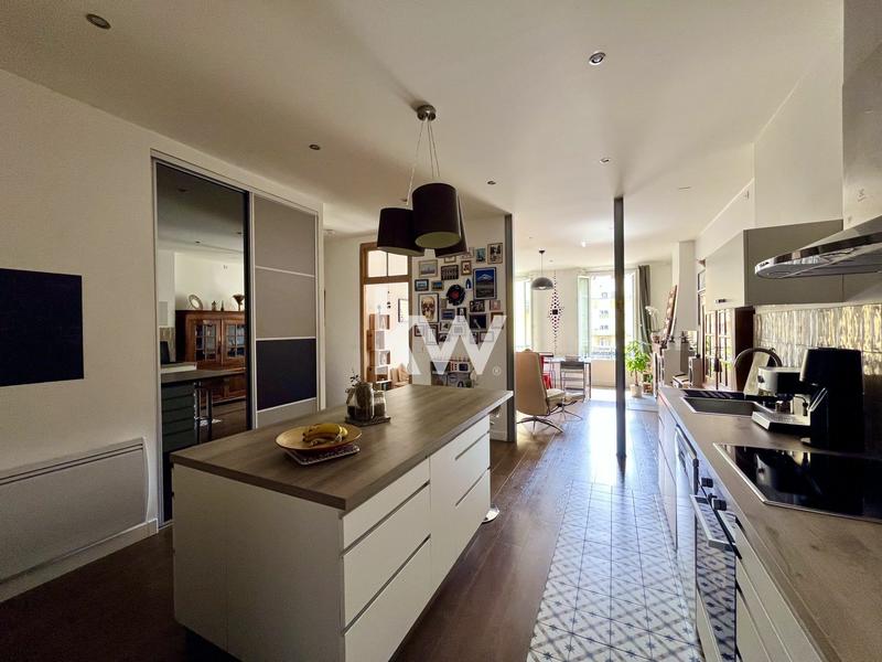 Appartement - 92 m² - 3 pièces