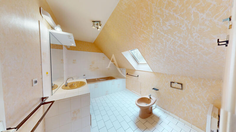 Maison - 132 m² - 6 pièces