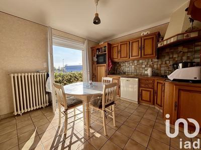 Maison - 103 m² - 5 pièces