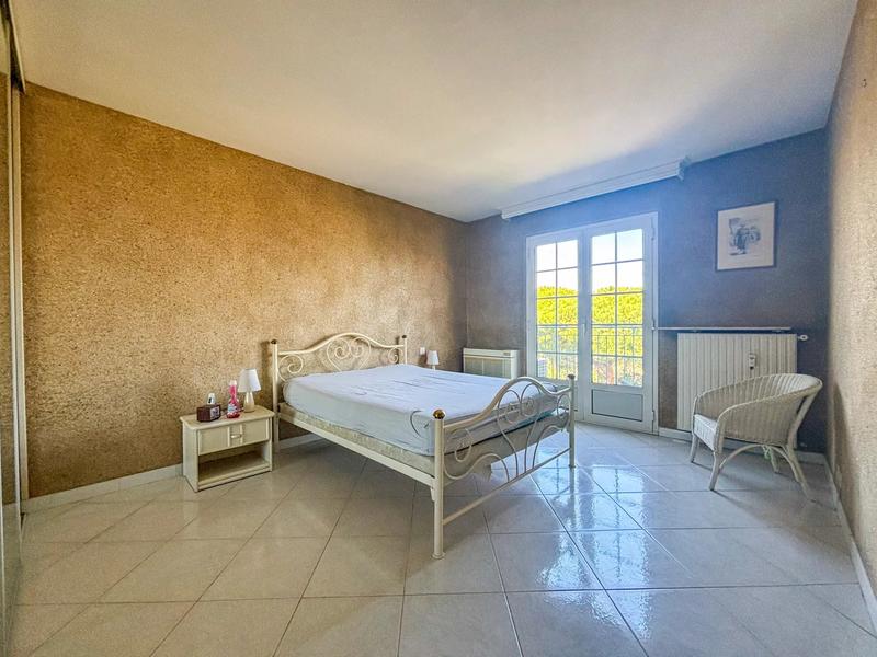 Appartement - 92 m² - 3 pièces