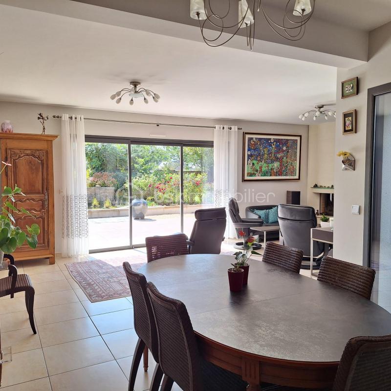 Maison d'architecte - 166 m² - 8 pièces