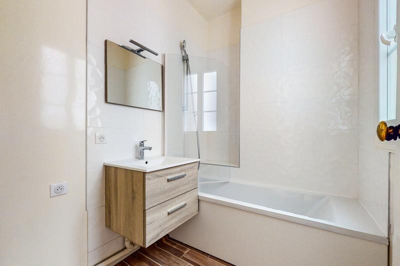 Appartement - 182 m² - 7 pièces