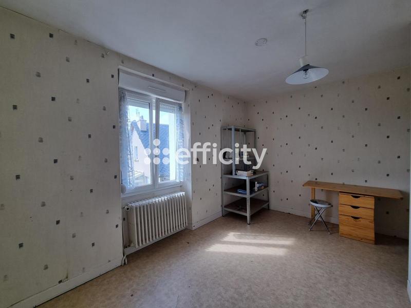 Maison - 90 m² - 6 pièces