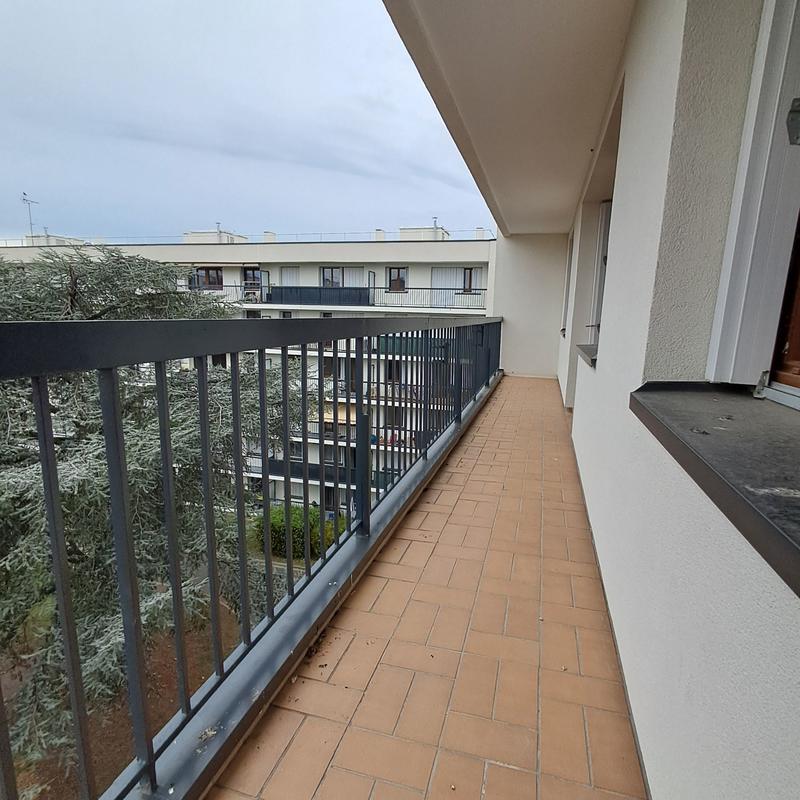 Appartement - 74 m² - 5 pièces