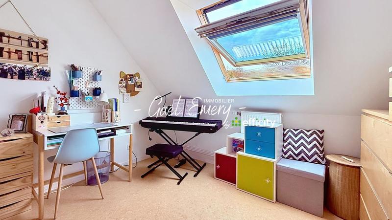 Maison - 83 m² - 5 pièces