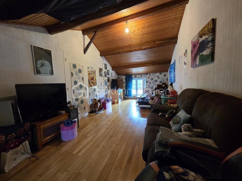 Maison ancienne - 234 m² - 7 pièces