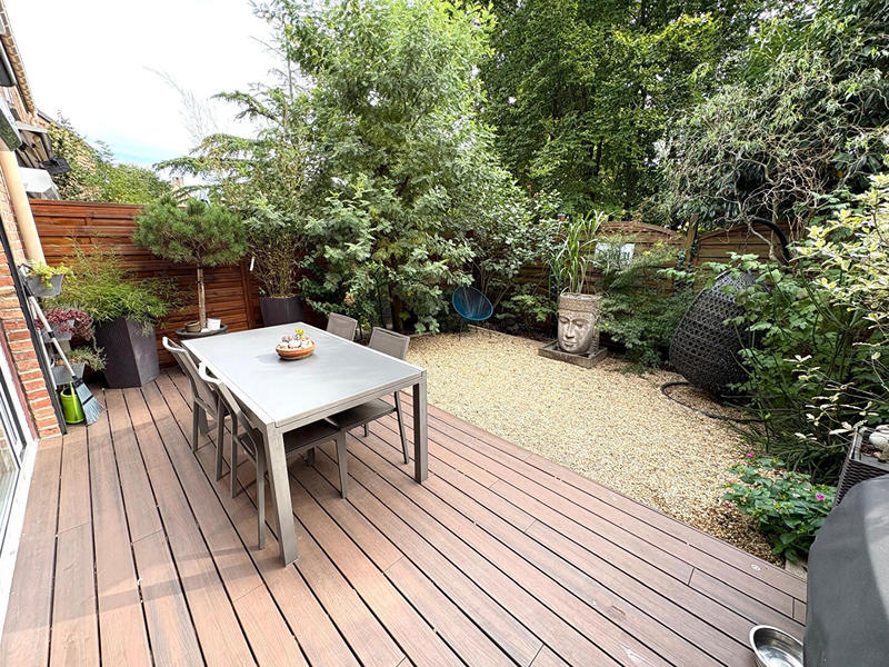 Maison - 92 m² - 5 pièces