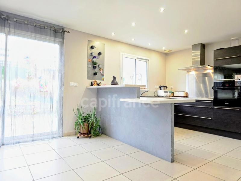 Pavillon - 121 m² - 5 pièces