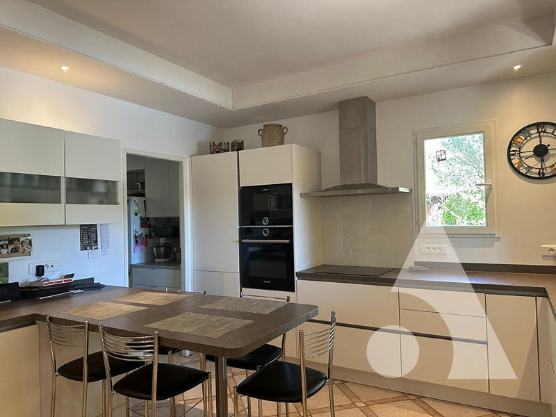 Maison - 134 m² - 5 pièces