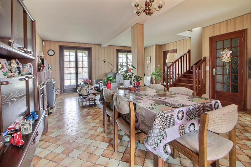 Maison - 105 m² - 5 pièces