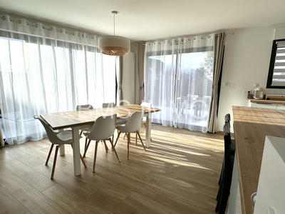 Maison - 132 m² - 5 pièces