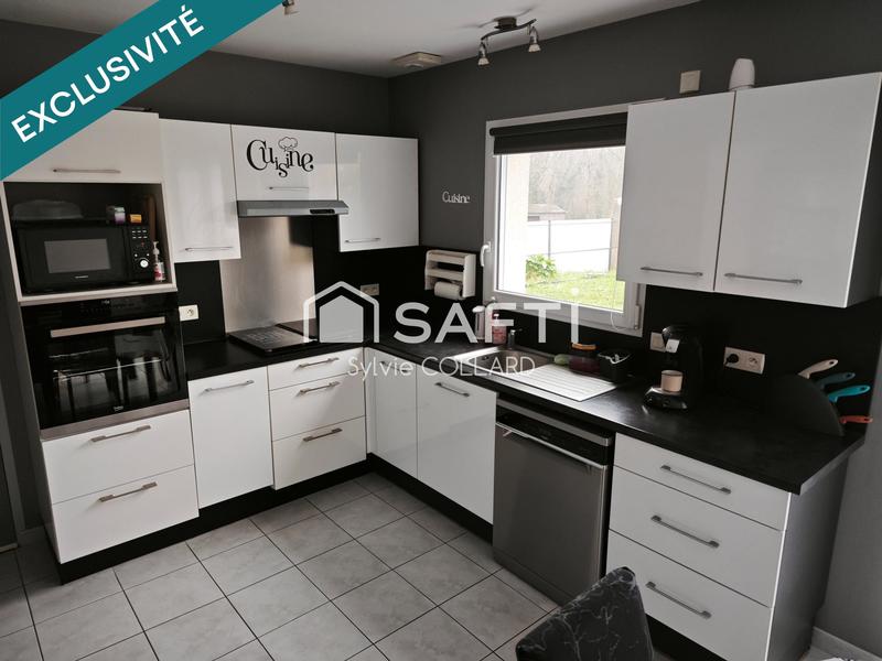 Maison - 81 m² - 5 pièces