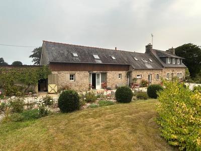 Maison - 170 m² - 6 pièces