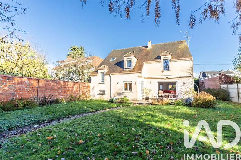 Maison - 175 m² - 7 pièces
