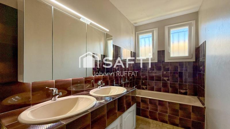 Maison - 112 m² - 6 pièces