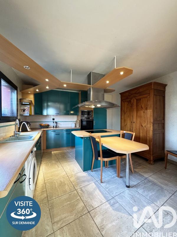 Maison de maîtres - 250 m² - 10 pièces