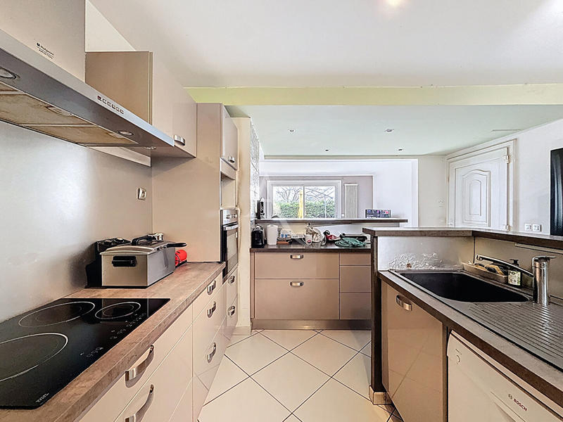 Maison - 160 m² - 6 pièces