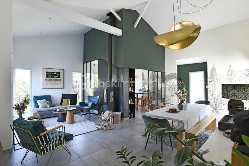 Maison - 131 m² - 6 pièces